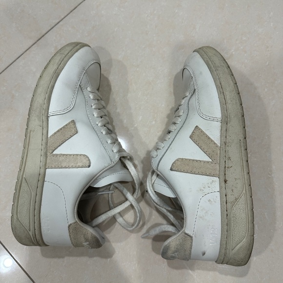 Veja V-12 - Picture 1 of 7